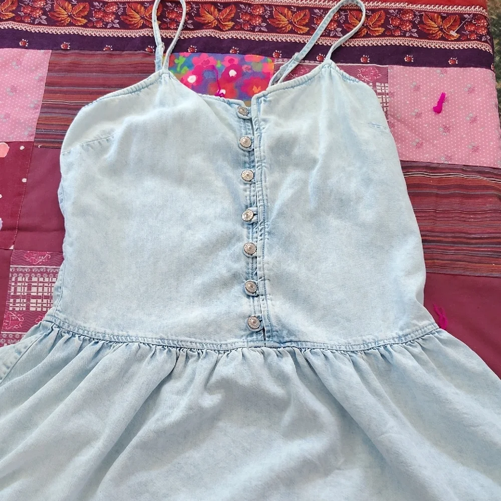 American Eagle Outfitters Light Blue Denim-Effect Button Front Camisole - Picture 3 of 9